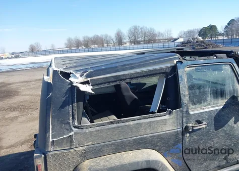 2008 Jeep Wrangler Rubicon z USA, uszkodzony, nr VIN 1J4GA641X8L562140